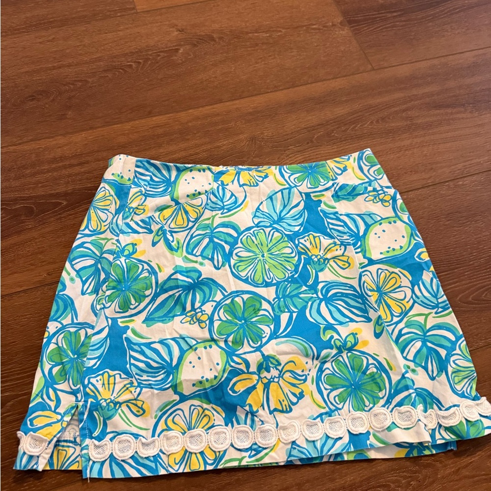 Lilly Pulitzer Blue and Green Patterned Skirt